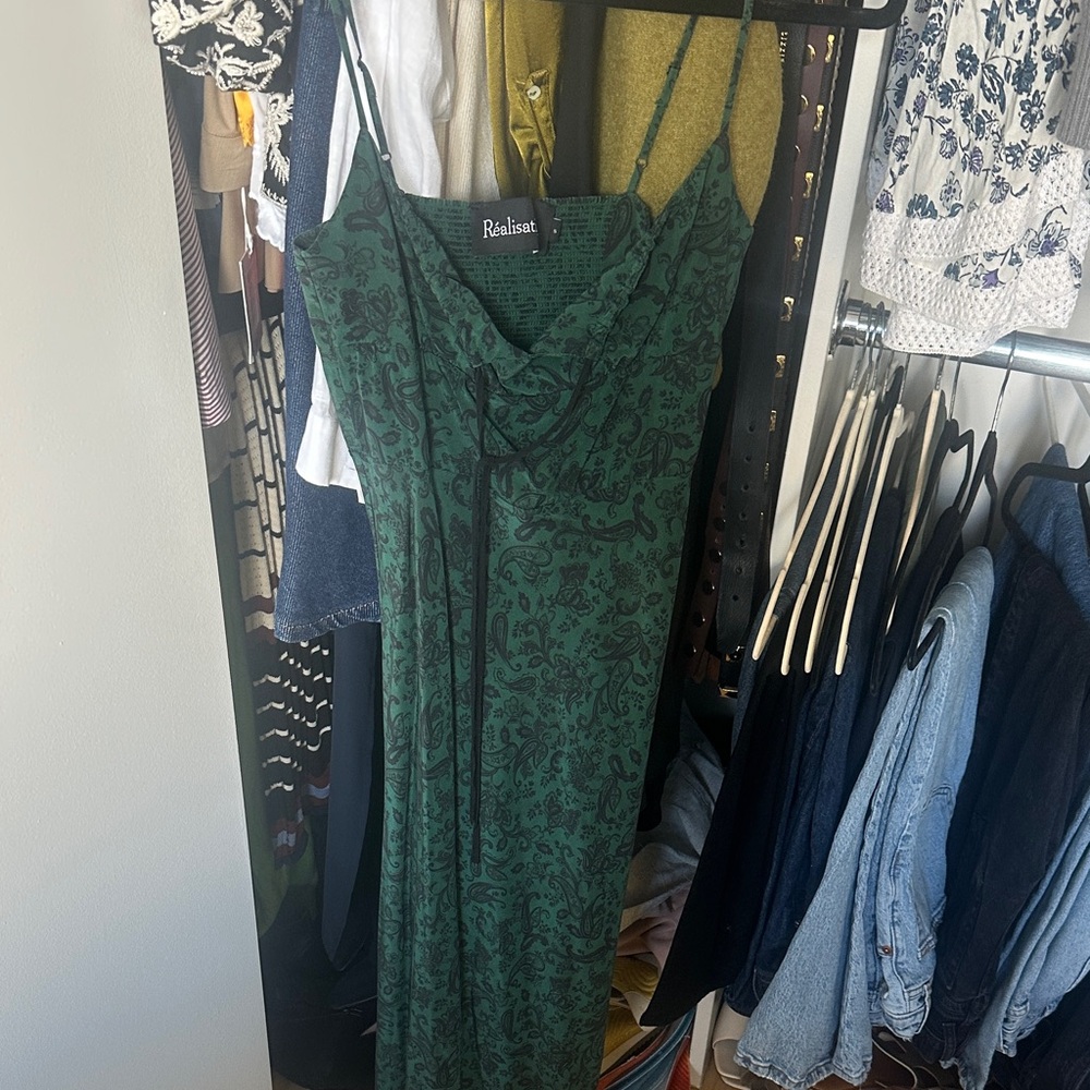 Realisation Par Green Dress